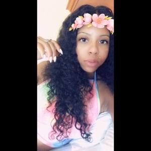 Meet your Posher, Iyanna